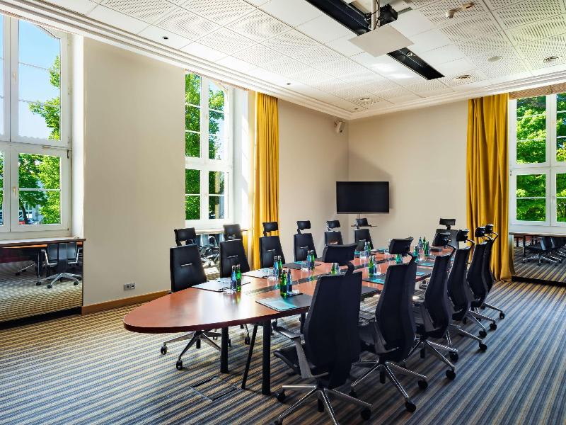 Konferenssit