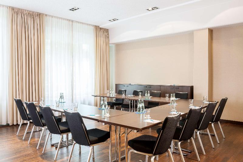 Konferenssit