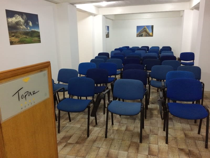 Konferenssit