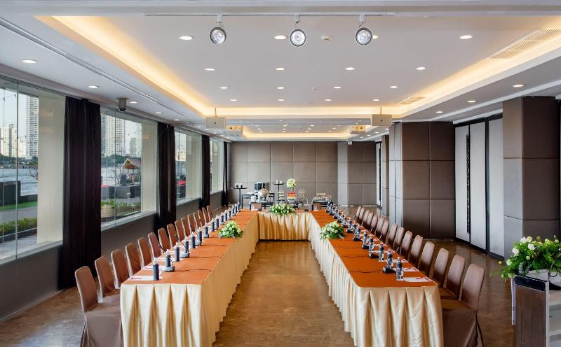 Konferenssit