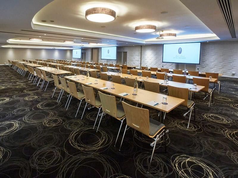 Konferenssit