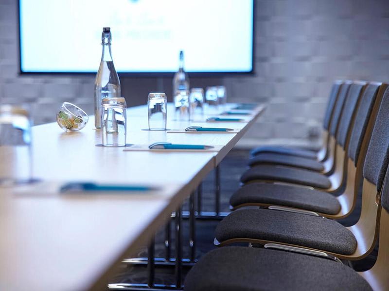 Konferenssit