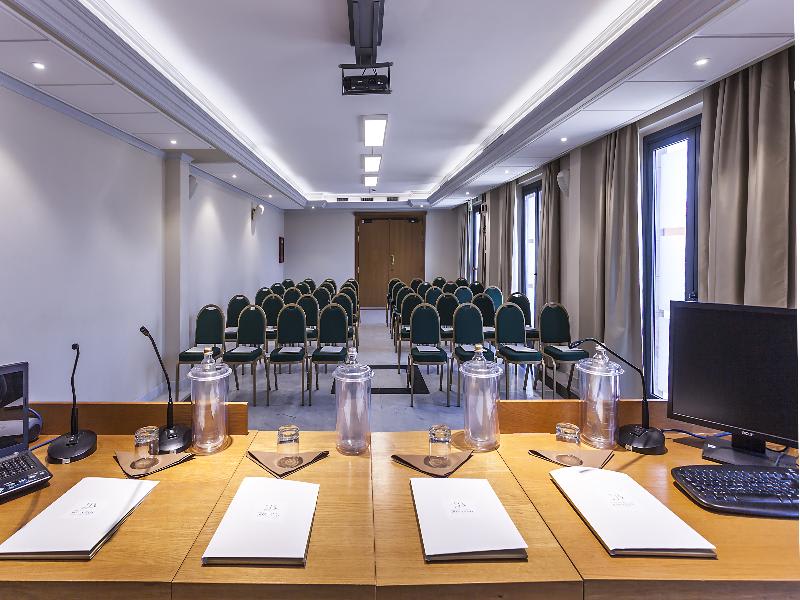 Konferenssit