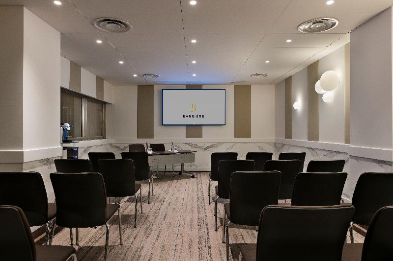 Konferenssit