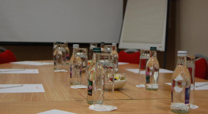 Konferenssit