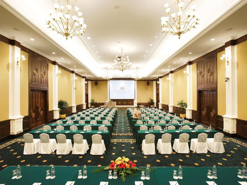 Konferenssit