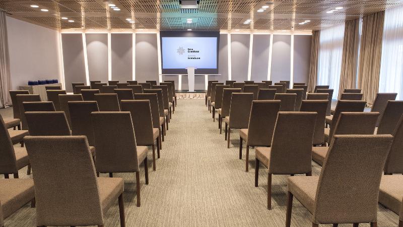 Konferenssit