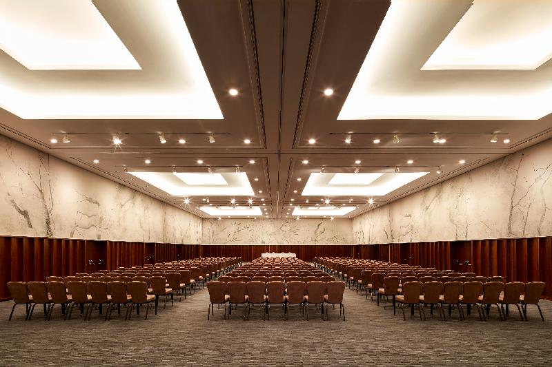 Konferenssit