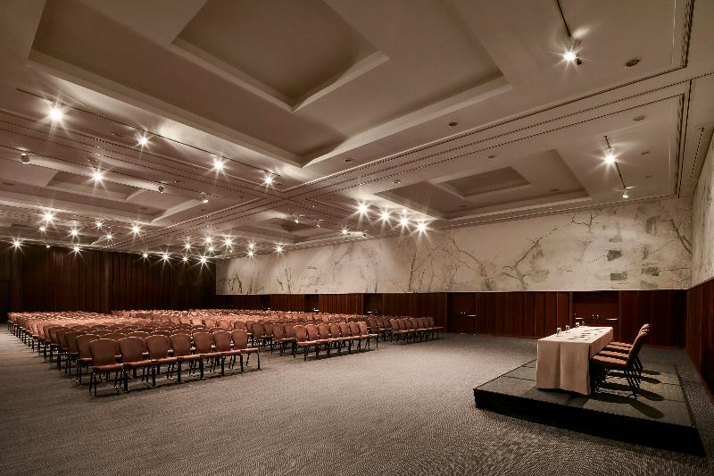 Konferenssit