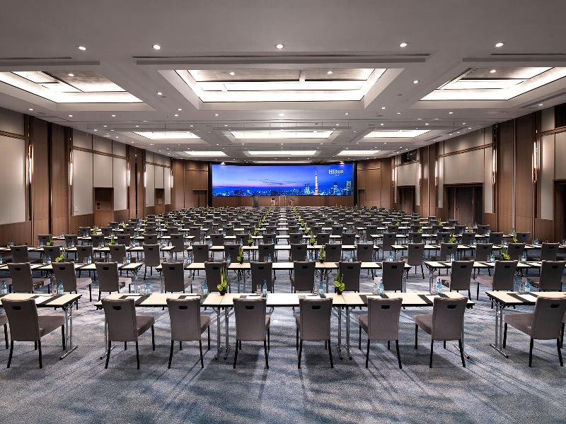 Konferenssit