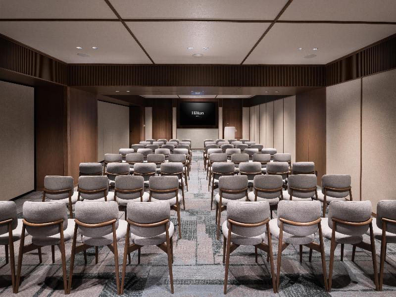 Konferenssit