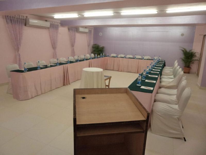 Konferenssit