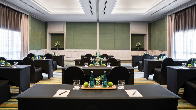 Konferenssit