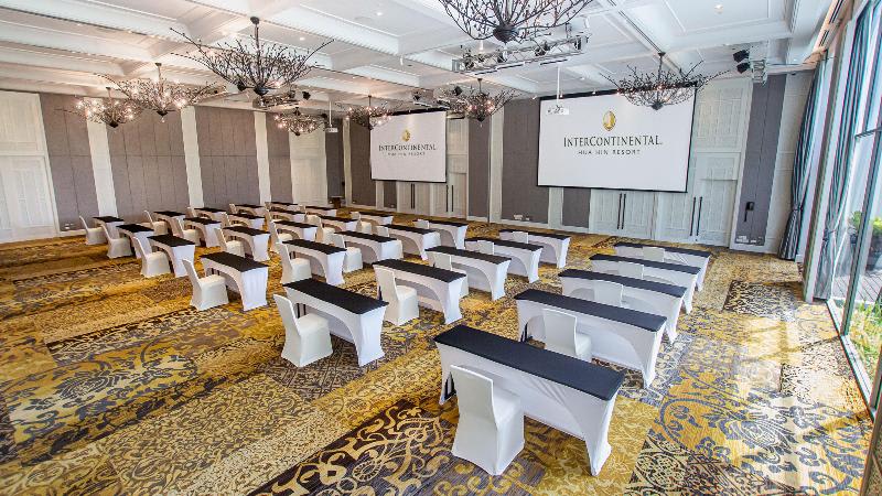 Konferenssit