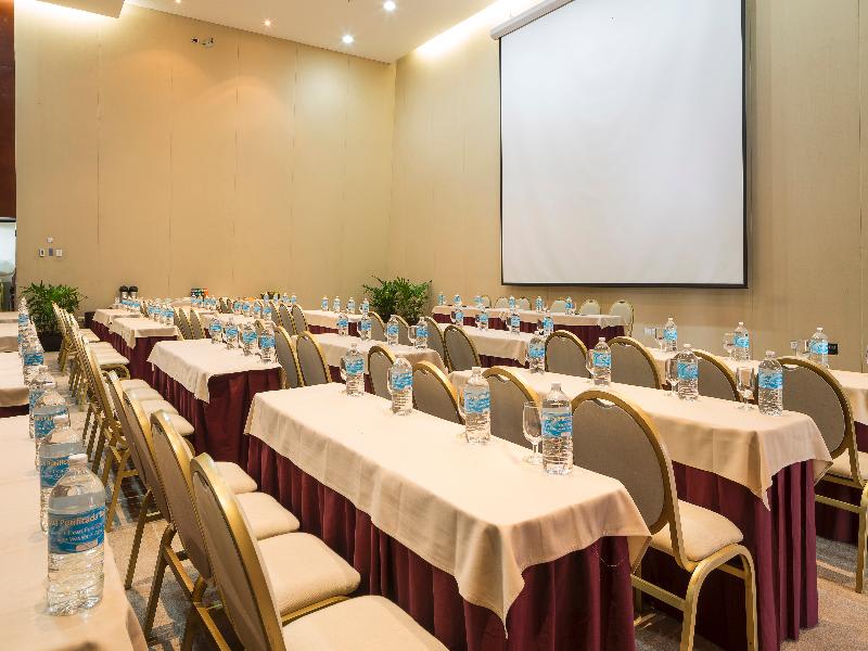 Konferenssit