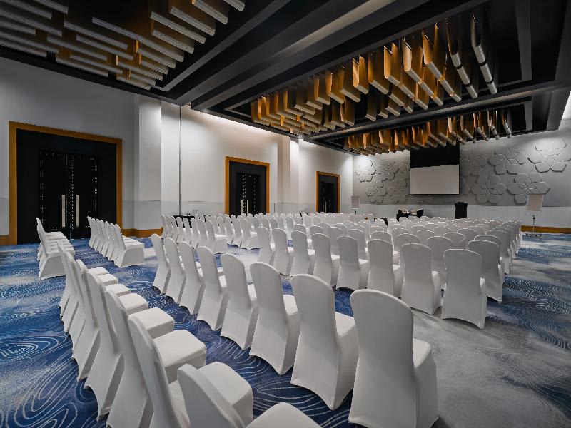 Konferenssit
