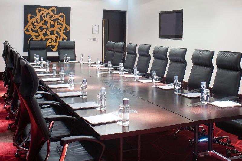 Konferenssit
