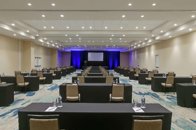 Konferenssit