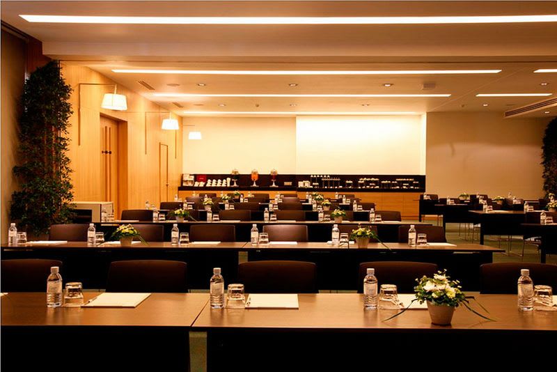 Konferenssit