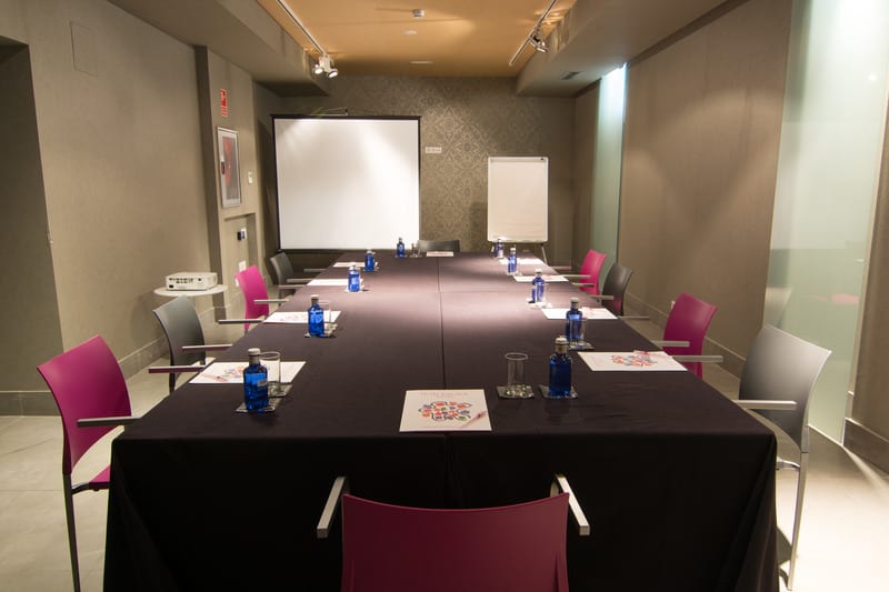 Konferenssit