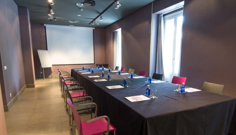 Konferenssit