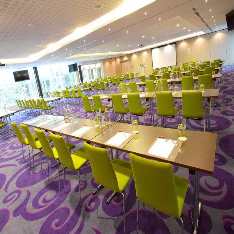 Konferenssit