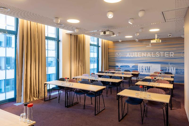 Konferenssit