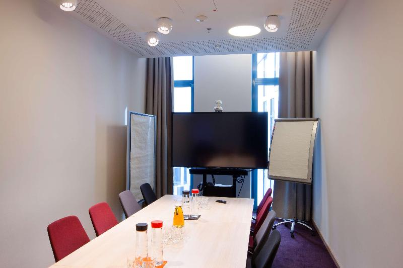 Konferenssit