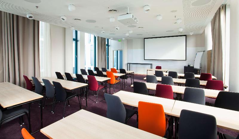 Konferenssit