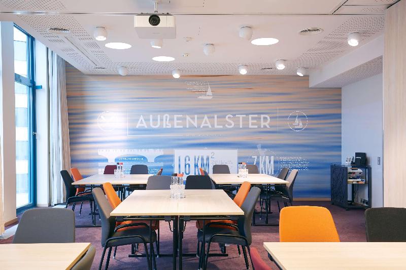 Konferenssit