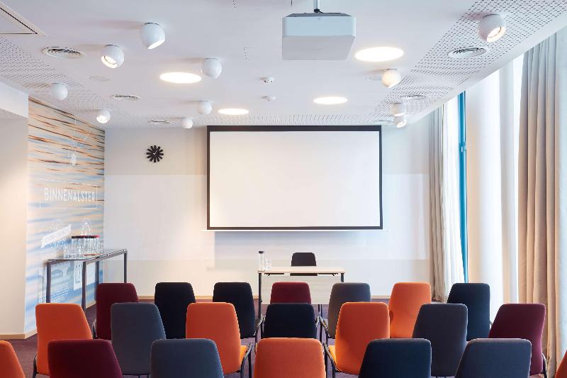 Konferenssit