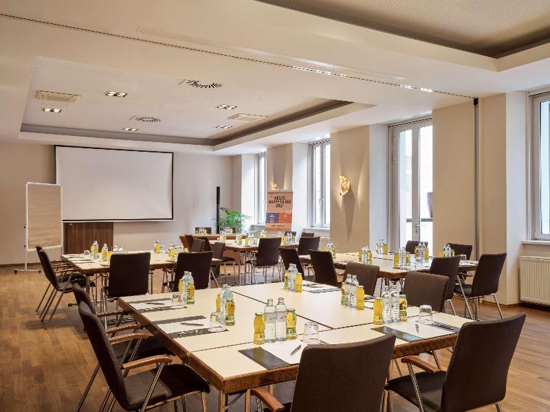 Konferenssit
