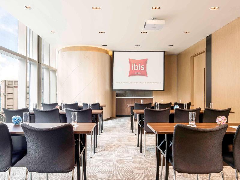 Konferenssit