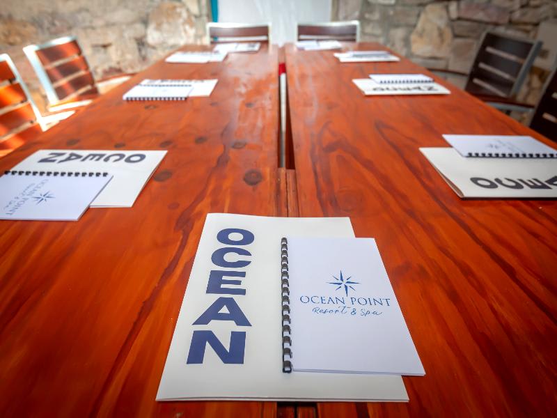 Konferenssit