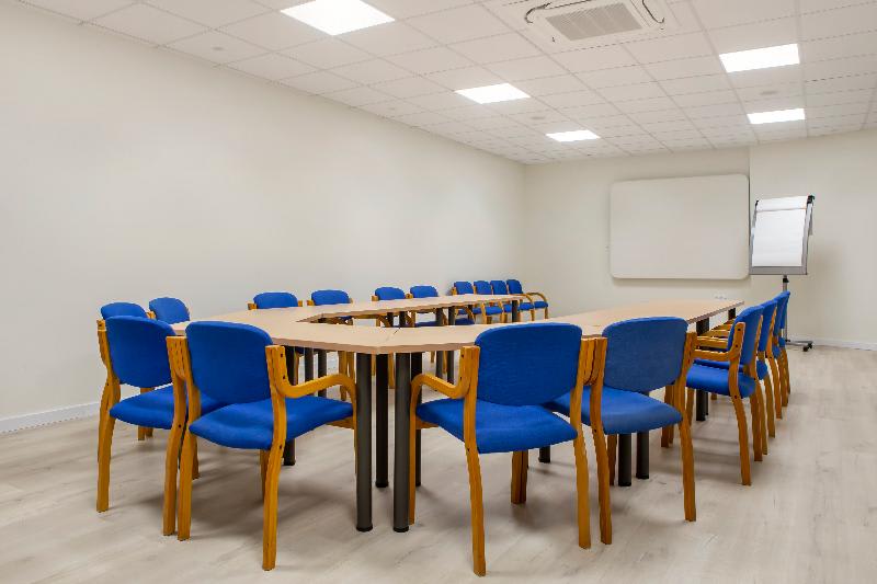 Konferenssit