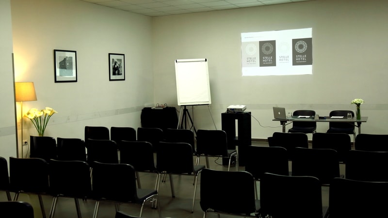 Konferenssit