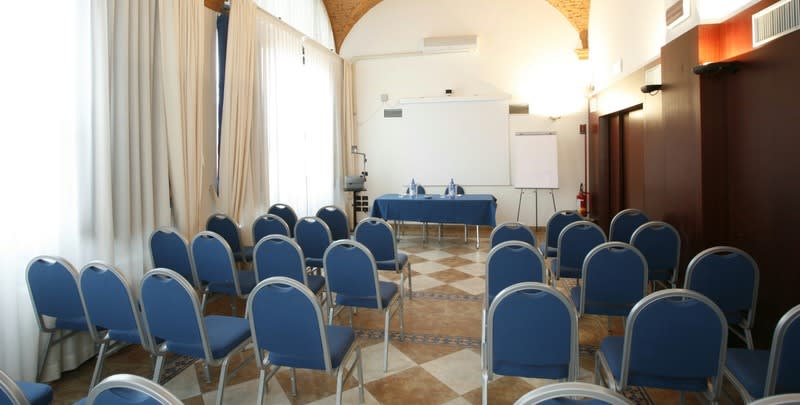 Konferenssit