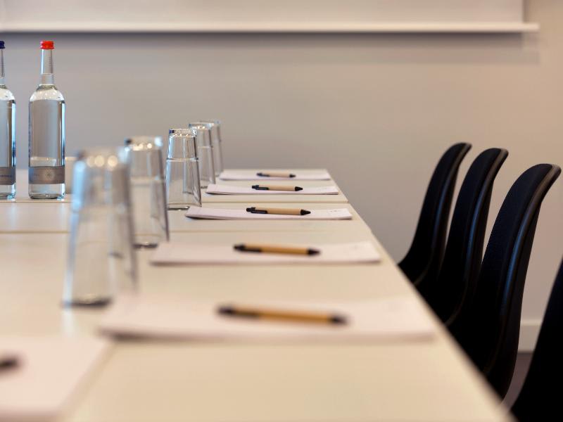 Konferenssit