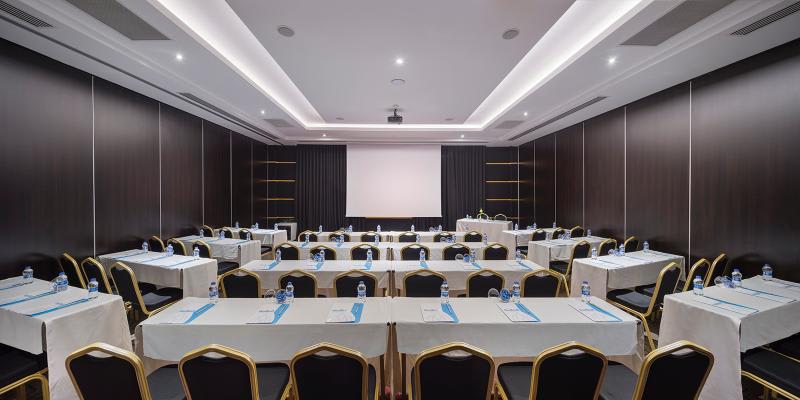 Konferenssit