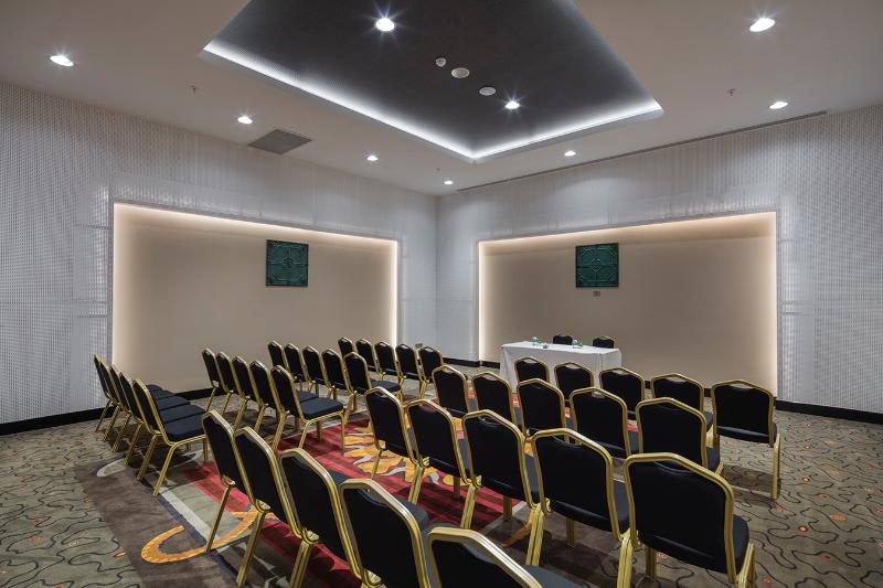 Konferenssit