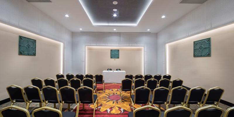 Konferenssit