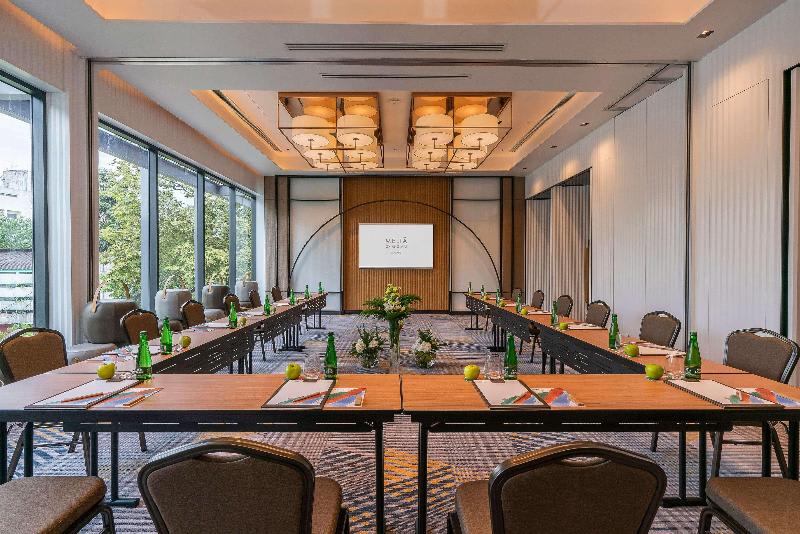 Konferenssit