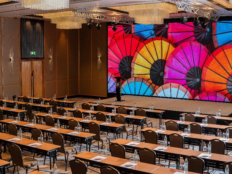 Konferenssit