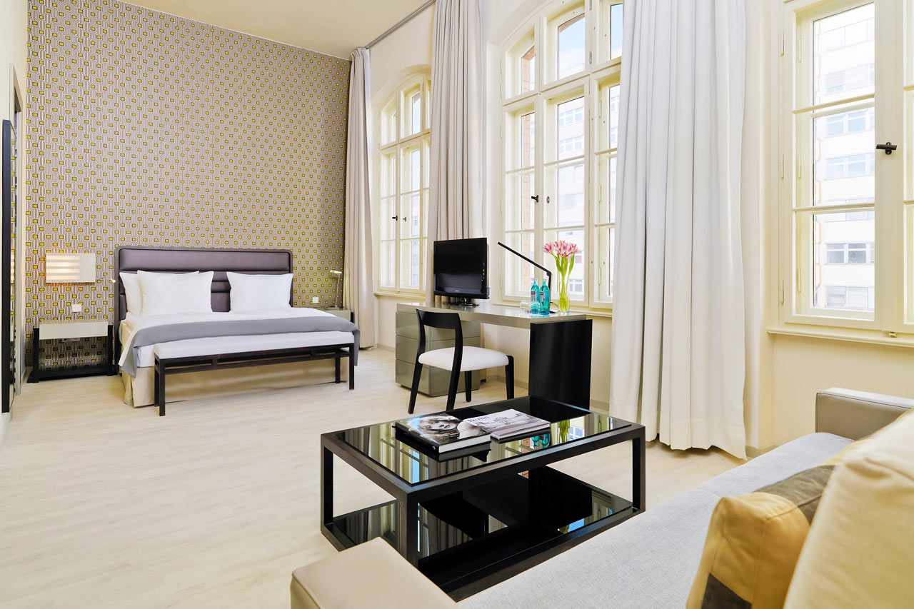 Junior Superior loft
