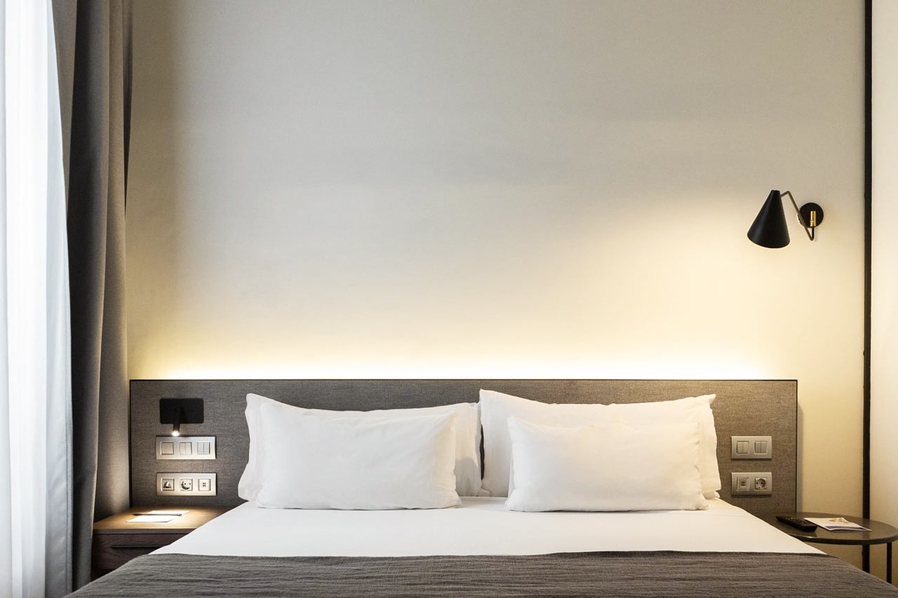 Yhden hengen huone
