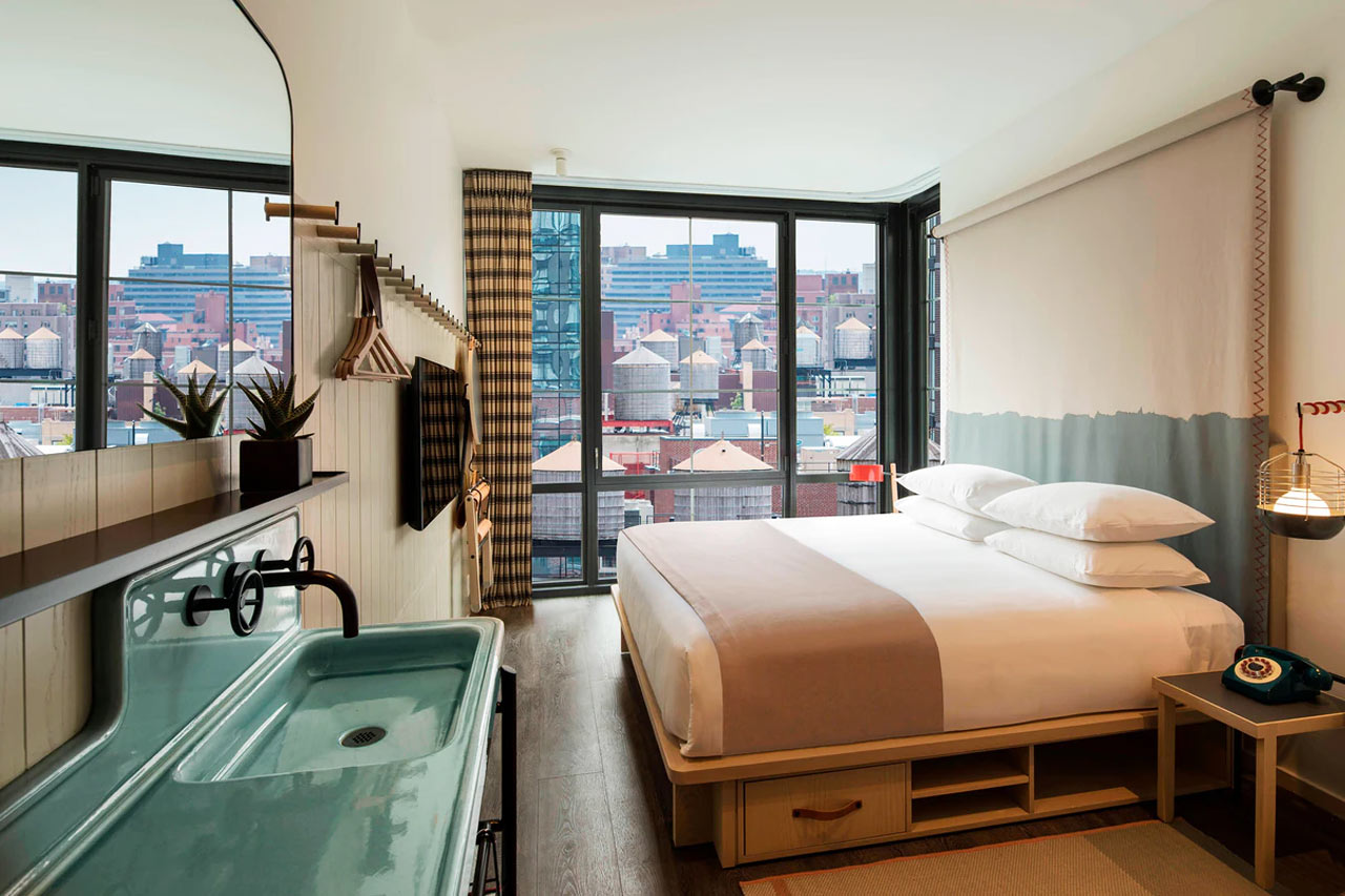 Kahden hengen Standard King, City View