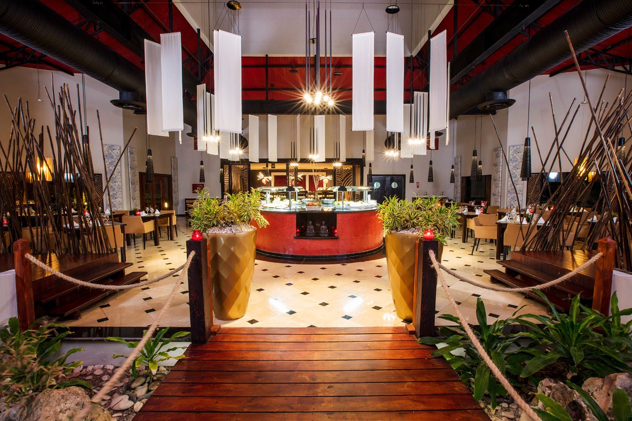Grand Palladium Resortissa on useita ravintoloita, joista voit valita mieleisesi