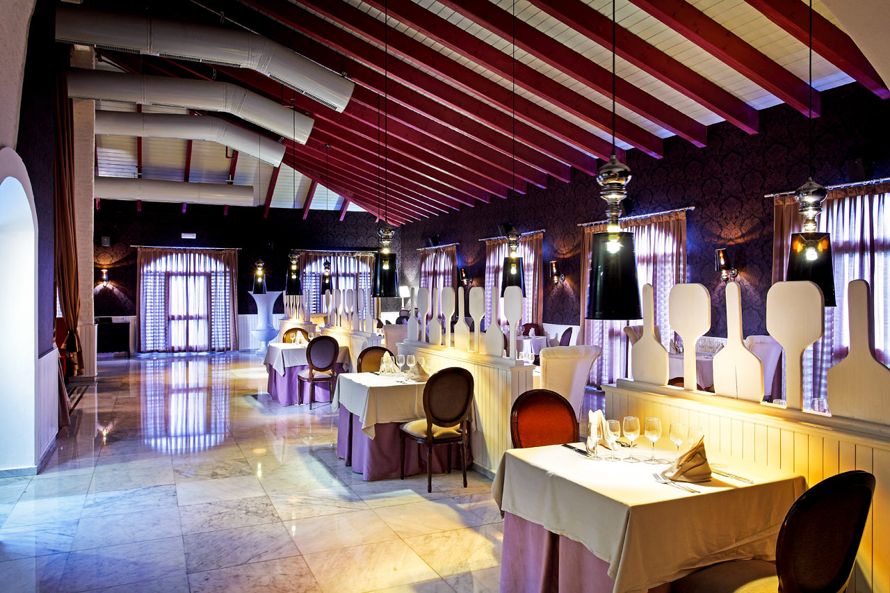 Grand Palladium Resortissa on useita ravintoloita, joista voit valita mieleisesi