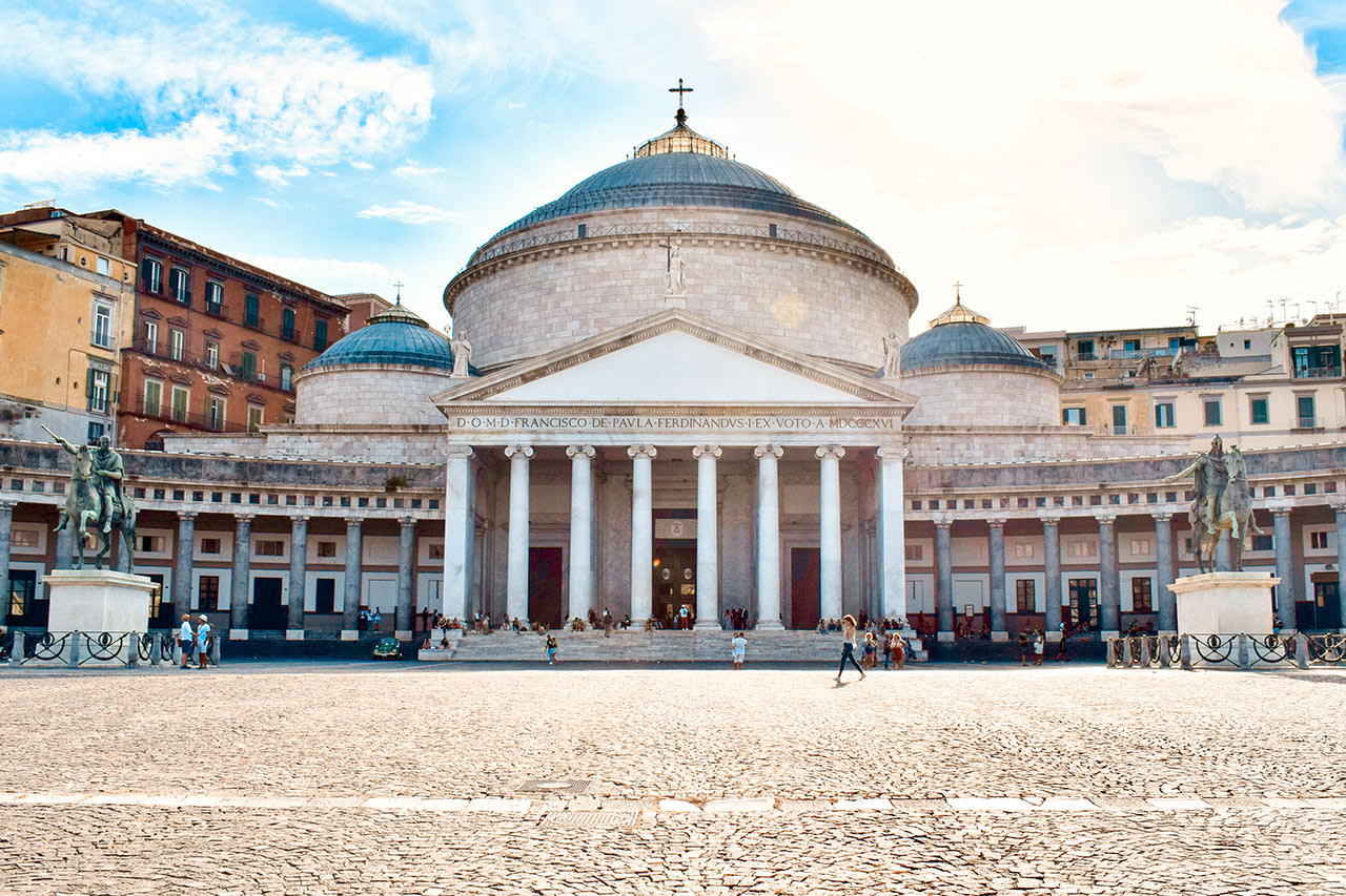 San Francesco di Paola Basilica Piazza del Plebiscito -aukiolla