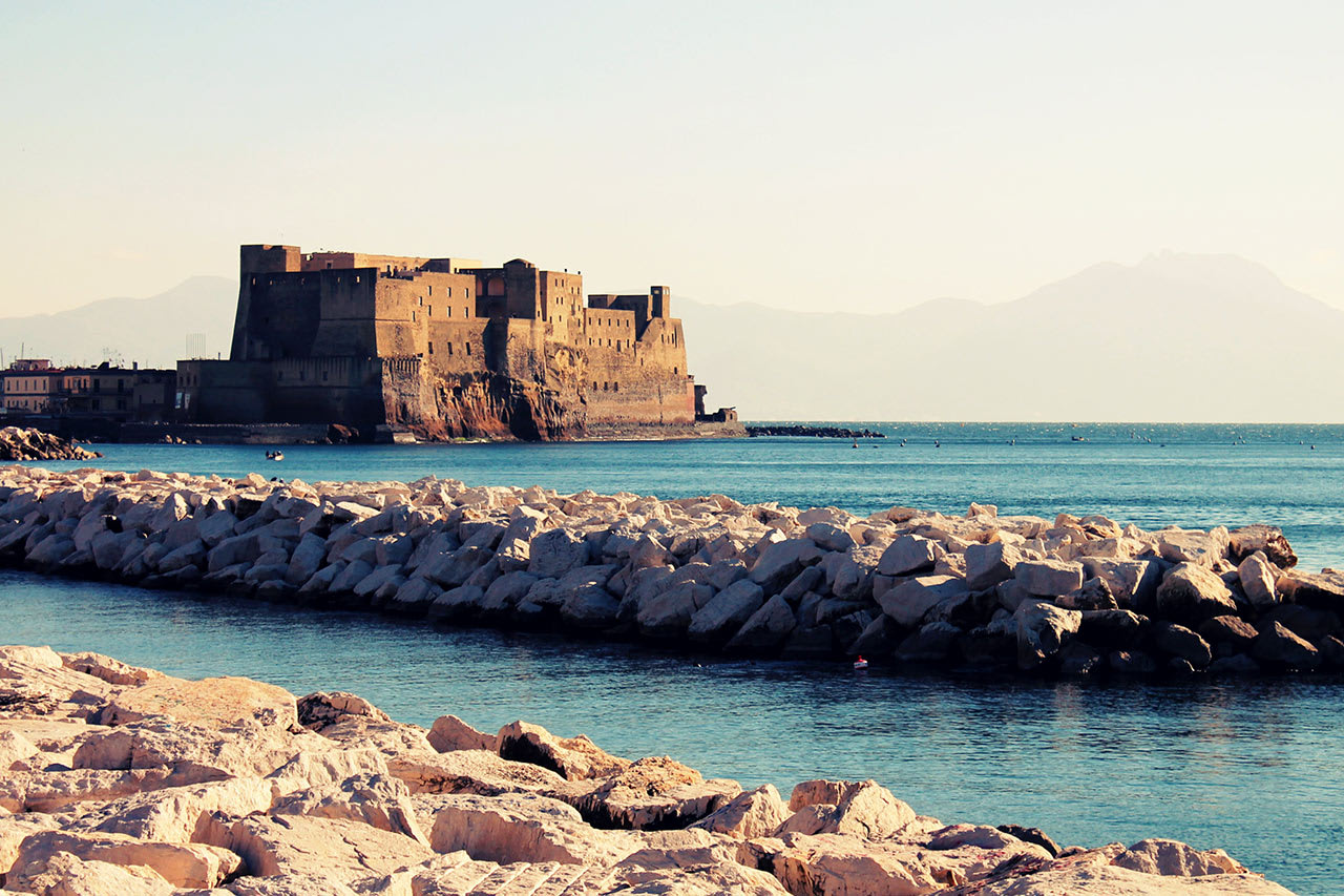 Kaunis Castel dell'Ovon linna